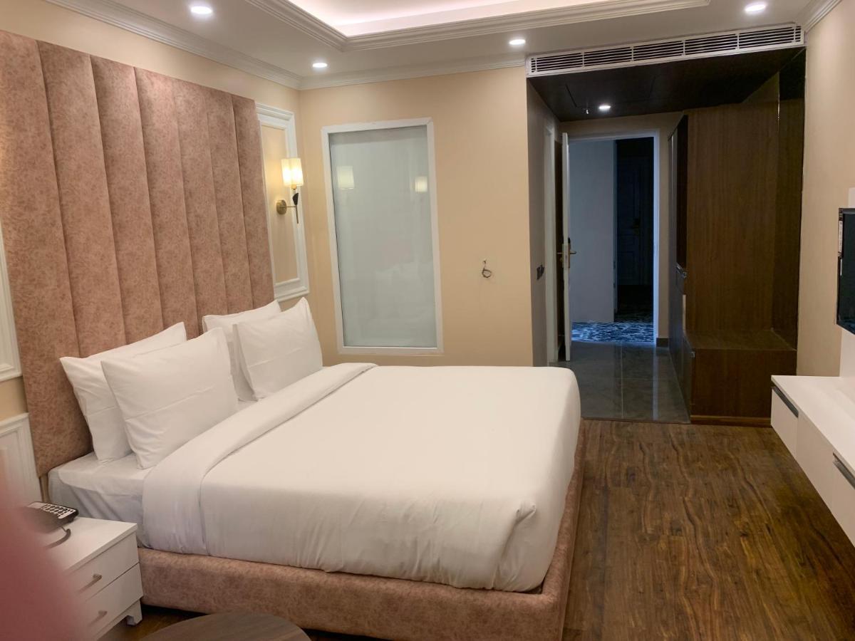 Claret Inn & Suite Dalhousie Εξωτερικό φωτογραφία
