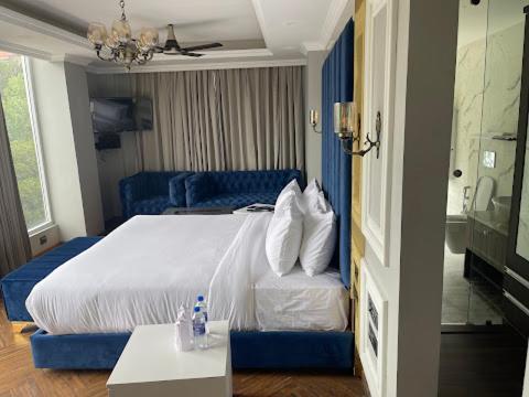 Claret Inn & Suite Dalhousie Εξωτερικό φωτογραφία